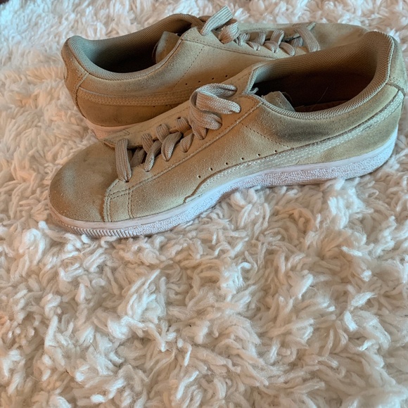 Puma Tan Suede Sneakers - Picture 6 of 6